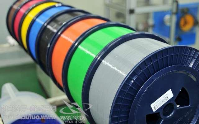 阿坝藏族羌族自治州欧孚光纤光缆厂 室内光缆和室外光缆哪个贵